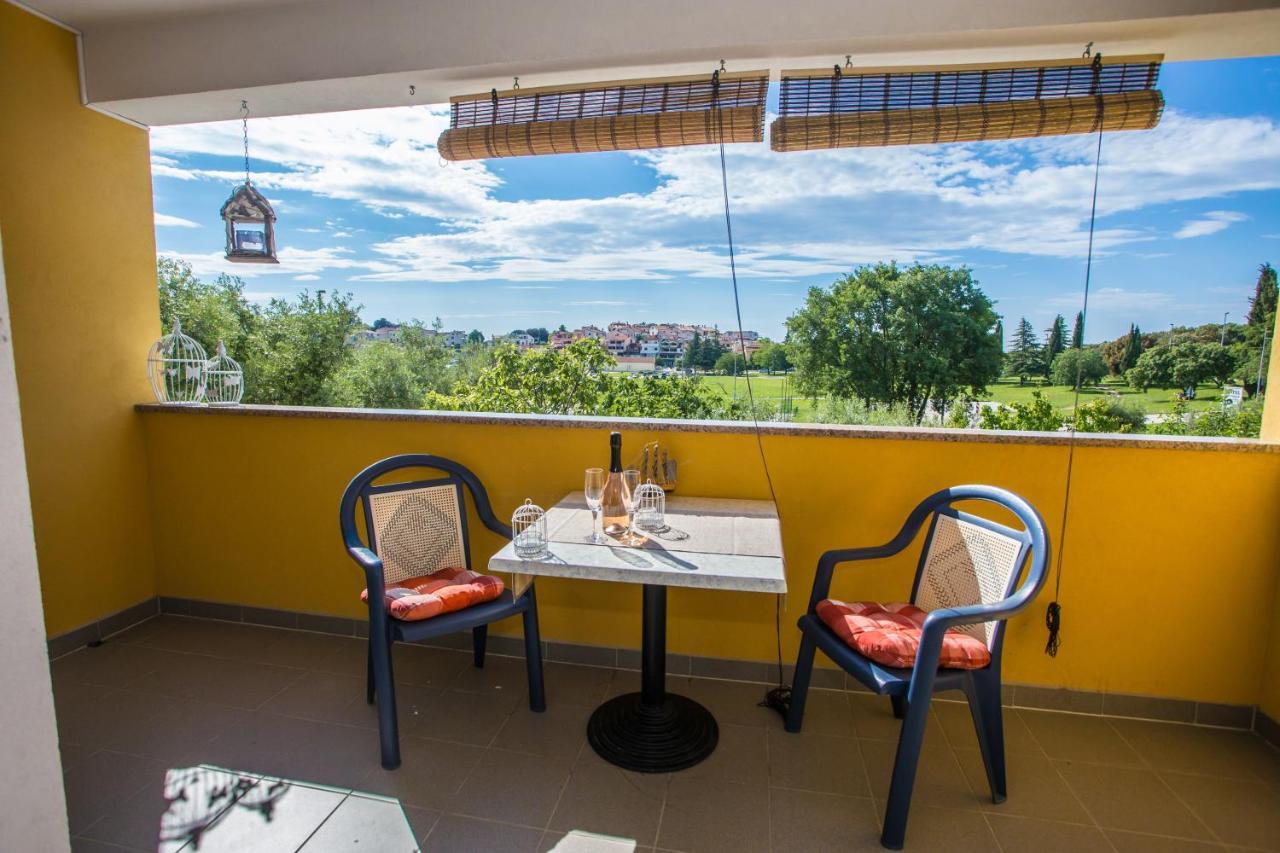 Apartman Vlado Apartamento Vrsar Exterior foto