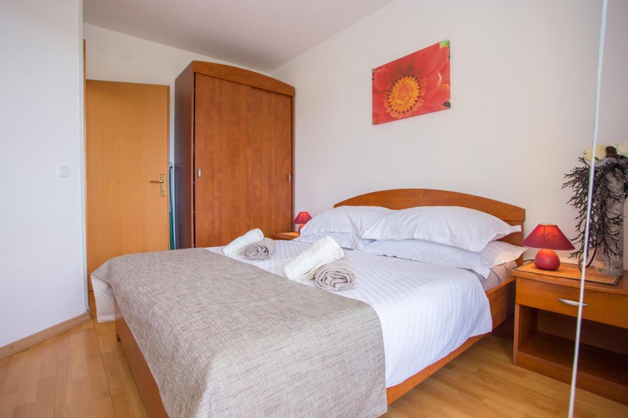 Apartman Vlado Apartamento Vrsar Exterior foto