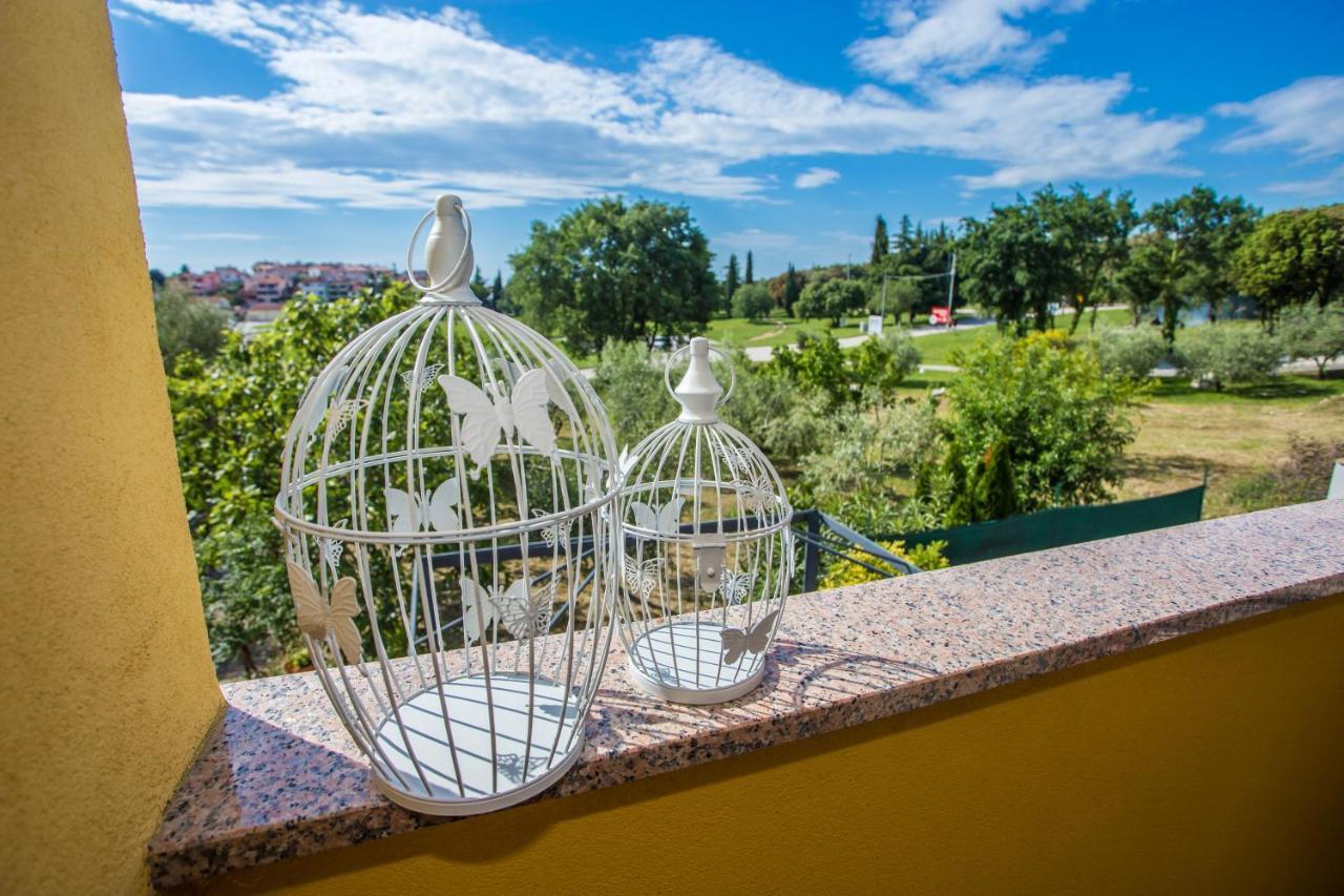 Apartman Vlado Apartamento Vrsar Exterior foto